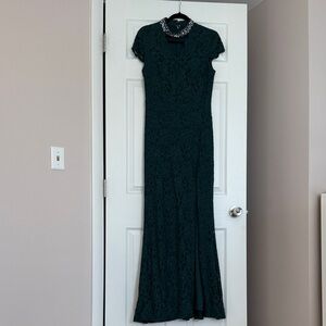 Elegant Green Lace Evening Gown